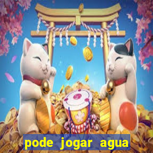 pode jogar agua fervente na pia