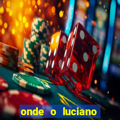 onde o luciano huck mora